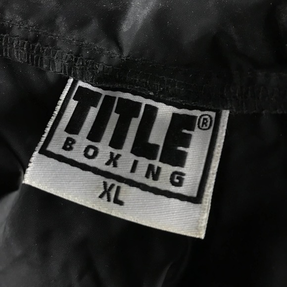TITLE Boxing Black White Pullover Windbreaker Jacket | Mens XL - Picture 5 of 5